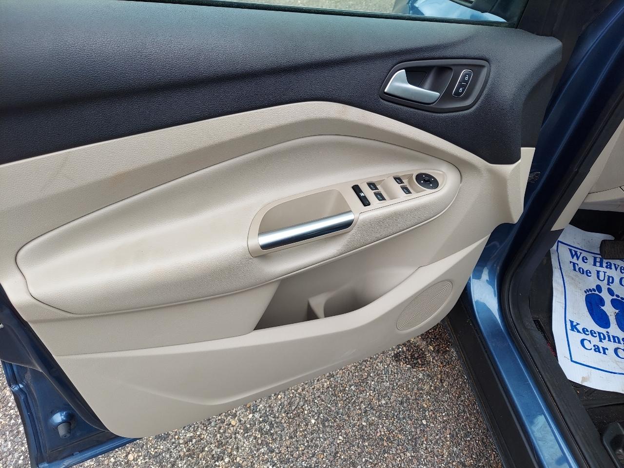 Ford Escape SE FWD 2018