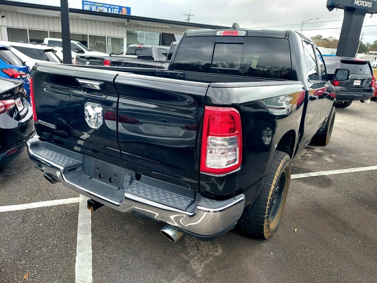 RAM 1500 Big Horn Crew Cab SWB 2WD 2020