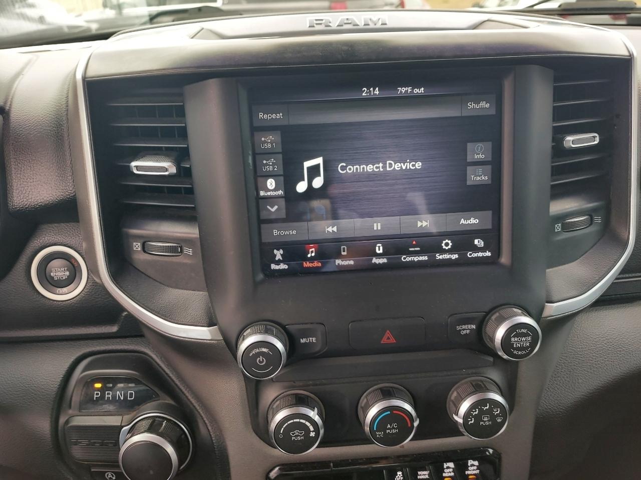 RAM 1500 Big Horn Crew Cab SWB 2WD 2020