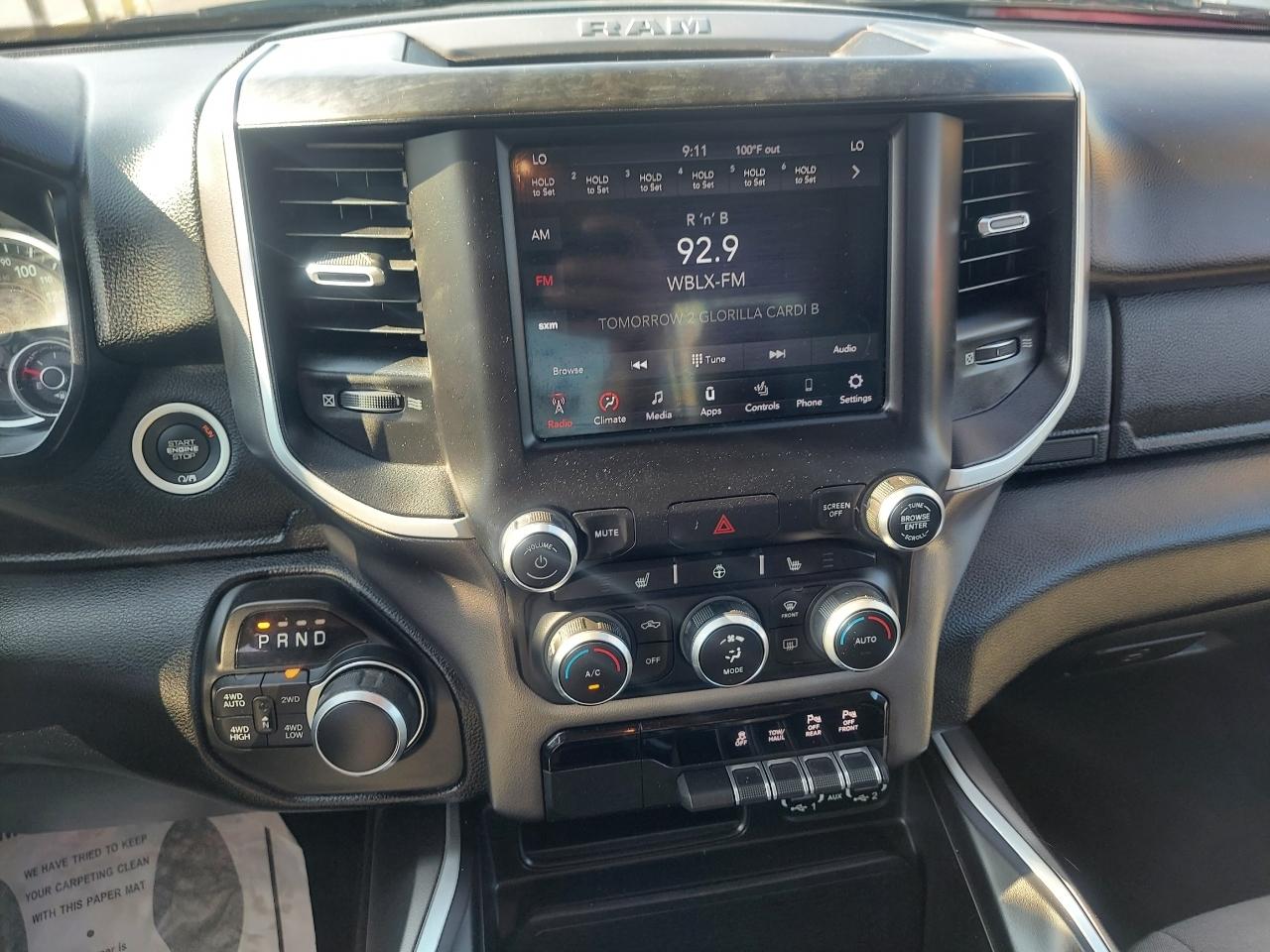 RAM 1500 Big Horn Quad Cab 4WD 2020