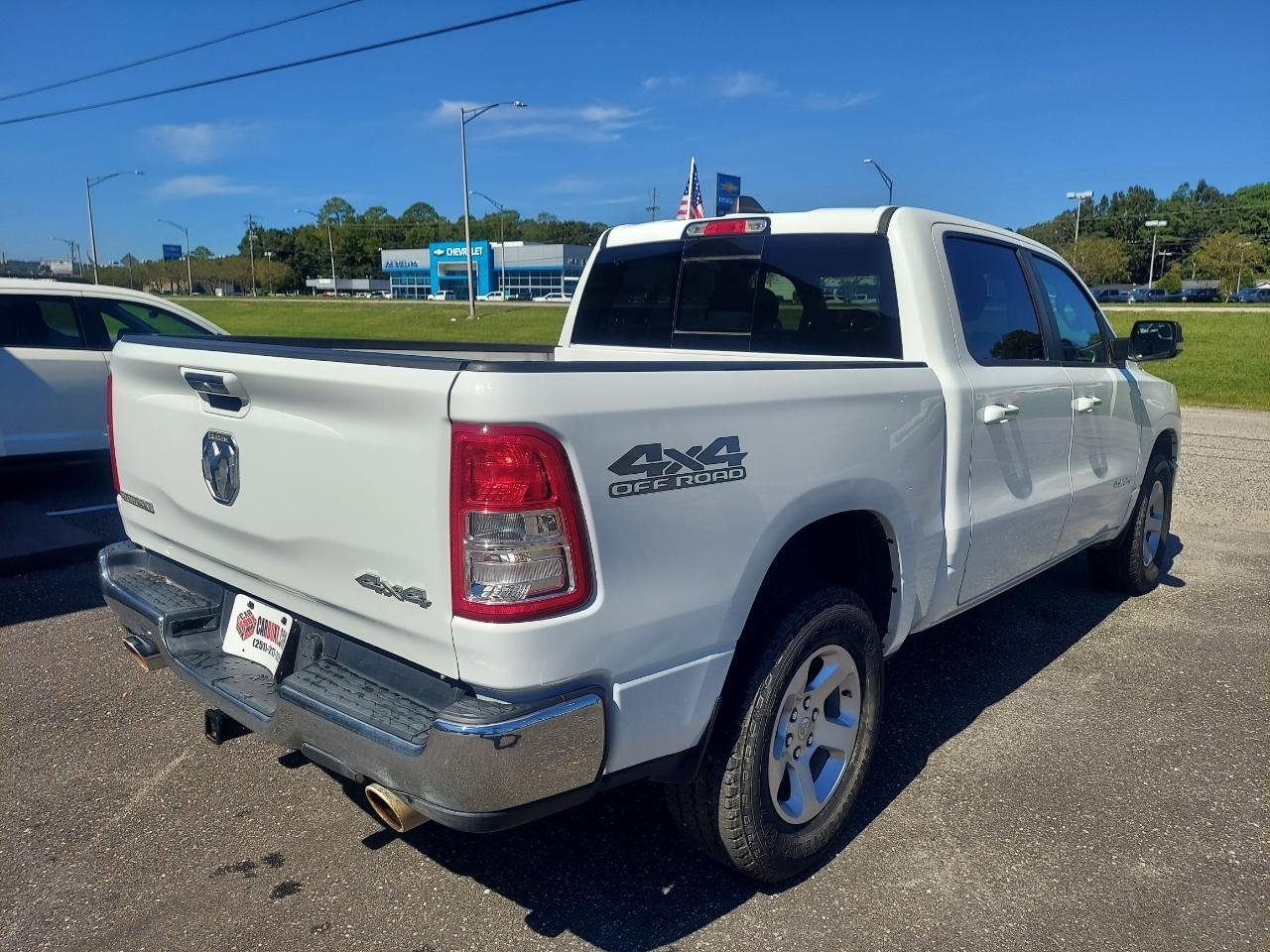 RAM 1500 Big Horn Crew Cab SWB 4WD 2019
