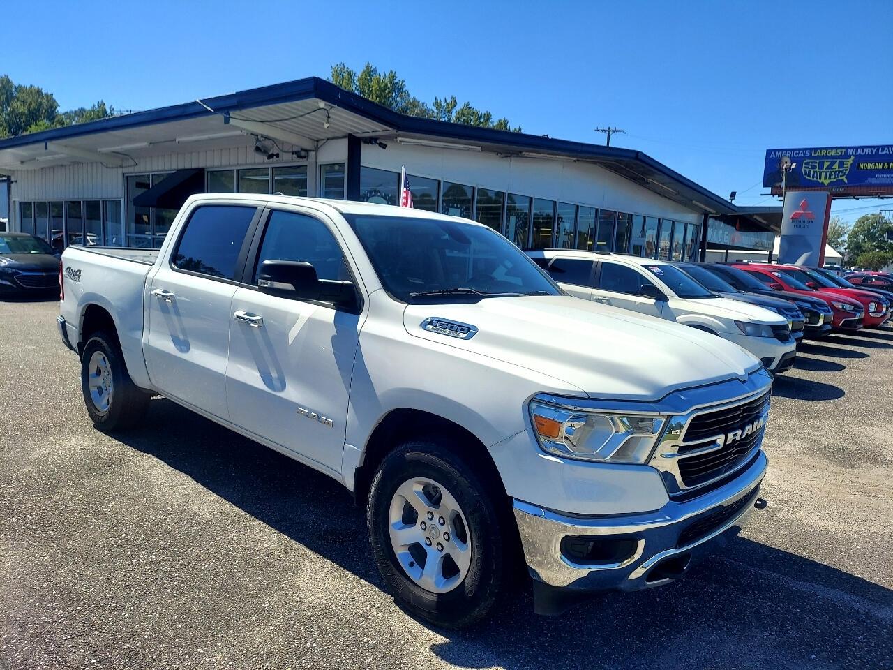 RAM 1500 Big Horn Crew Cab SWB 4WD 2019