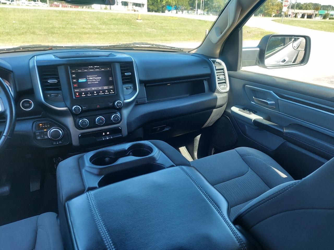 RAM 1500 Big Horn Crew Cab SWB 4WD 2019