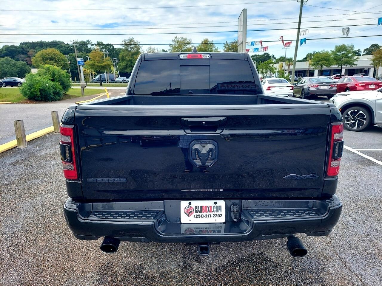 RAM 1500 Big Horn Crew Cab SWB 4WD 2020