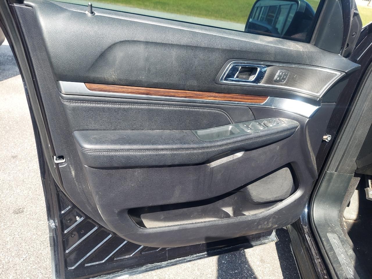 Ford Explorer Limited FWD 2019