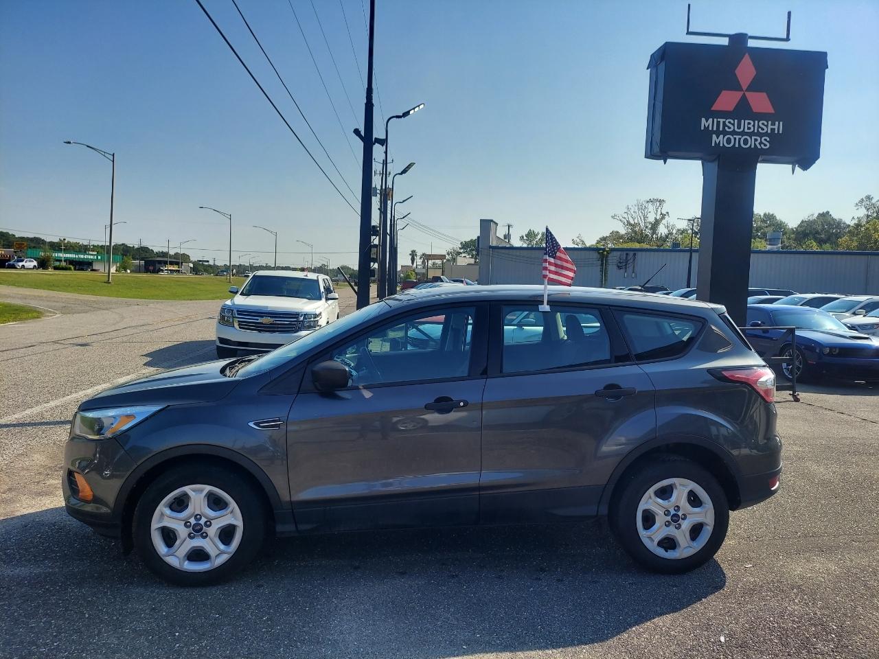 Ford Escape S FWD 2017