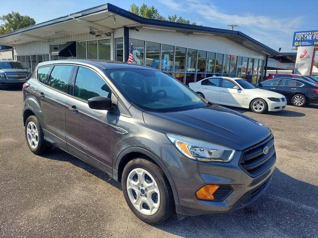Ford Escape S FWD 2017