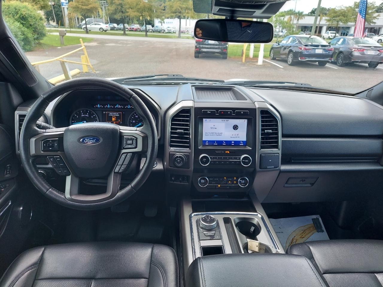 Ford Expedition XLT 2020