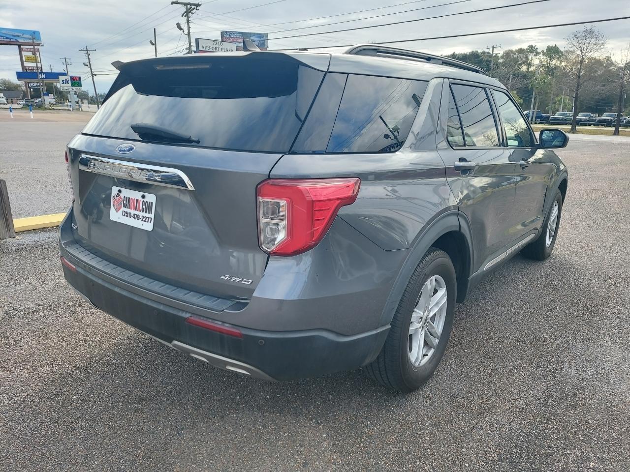 Ford Explorer XLT AWD 2021