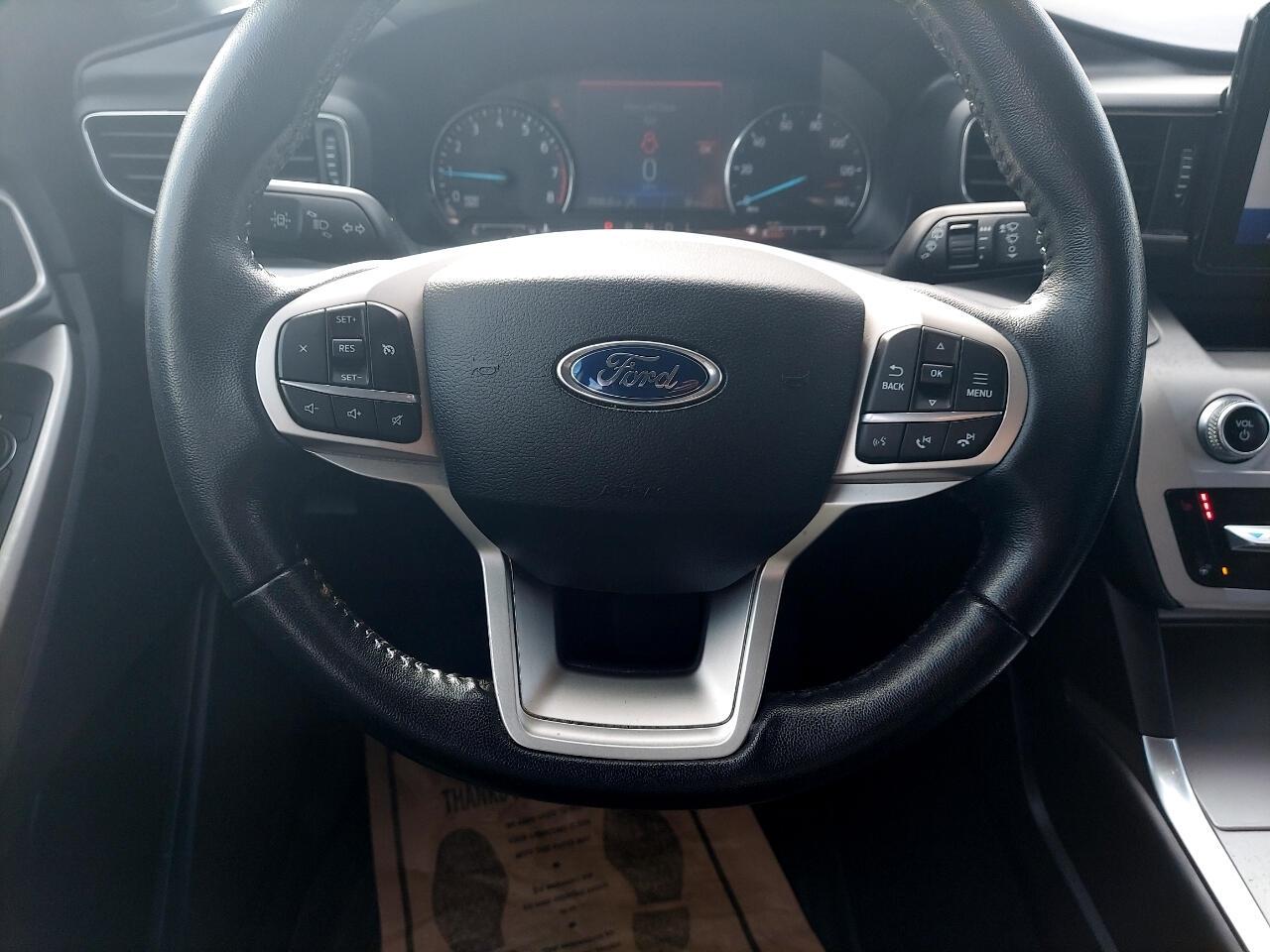 Ford Explorer XLT AWD 2021