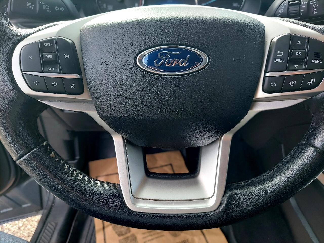 Ford Explorer XLT AWD 2021