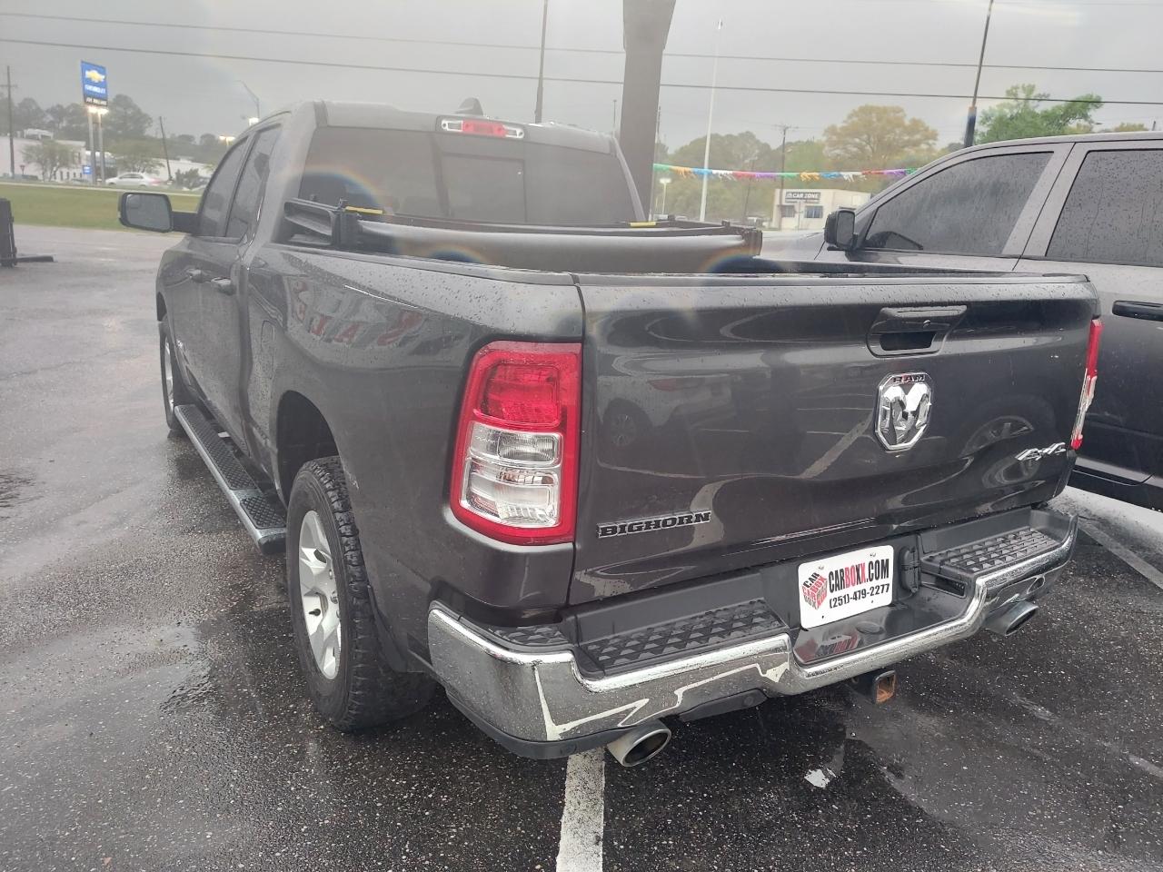 RAM 1500 Big Horn Quad Cab 4WD 2021
