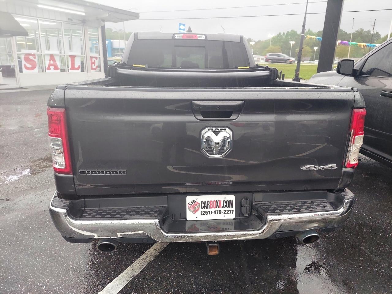 RAM 1500 Big Horn Quad Cab 4WD 2021
