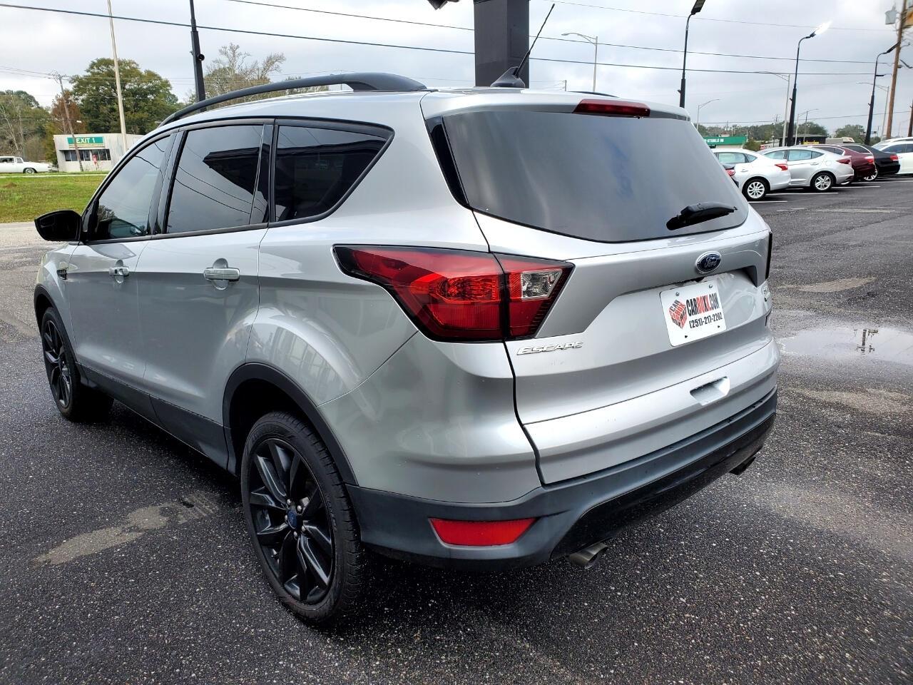 Ford Escape SE FWD 2019
