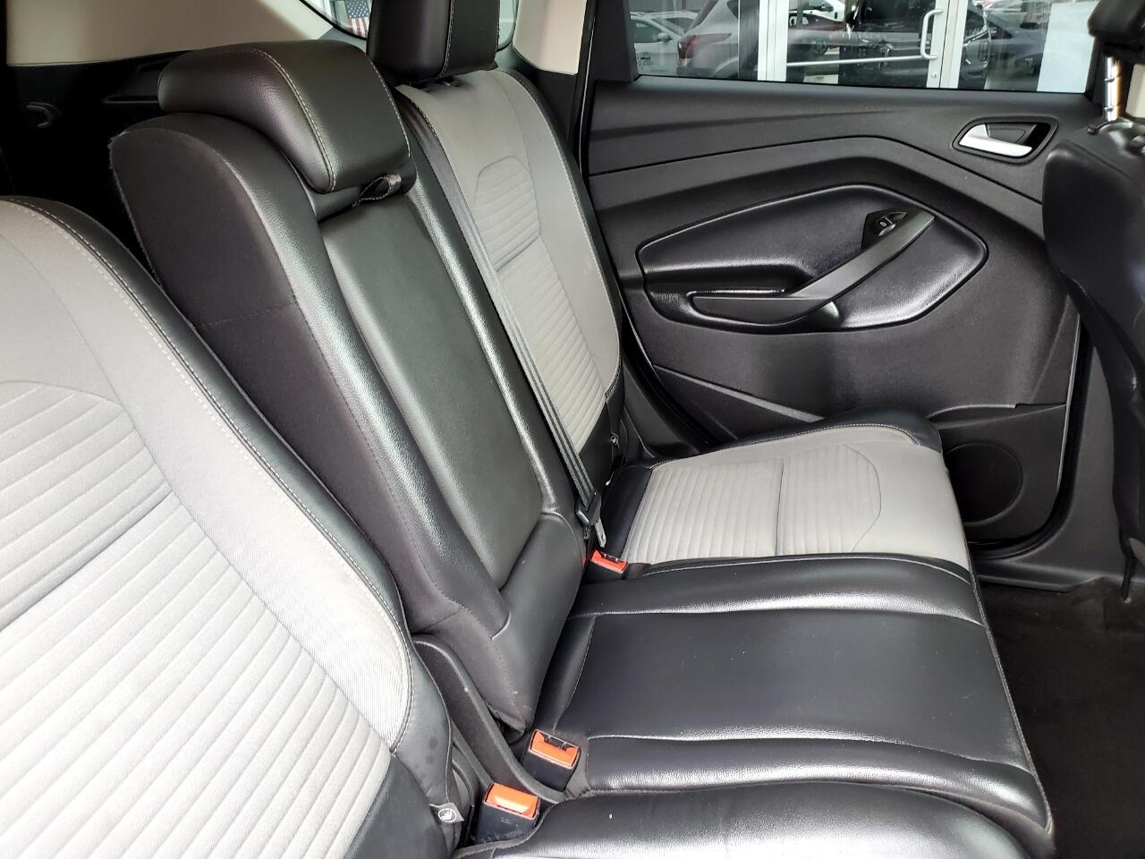 Ford Escape SE FWD 2019