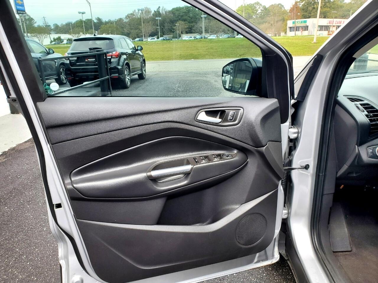 Ford Escape SE FWD 2019