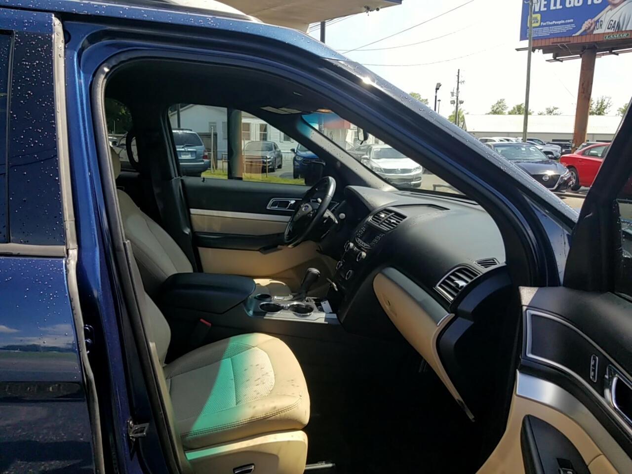 Ford Explorer XLT FWD 2017