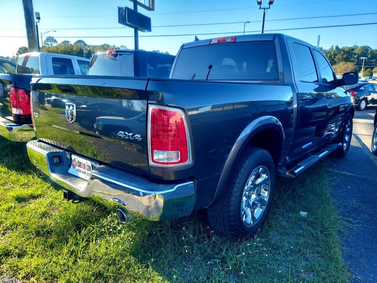 RAM 1500 Laramie Crew Cab SWB 4WD 2014