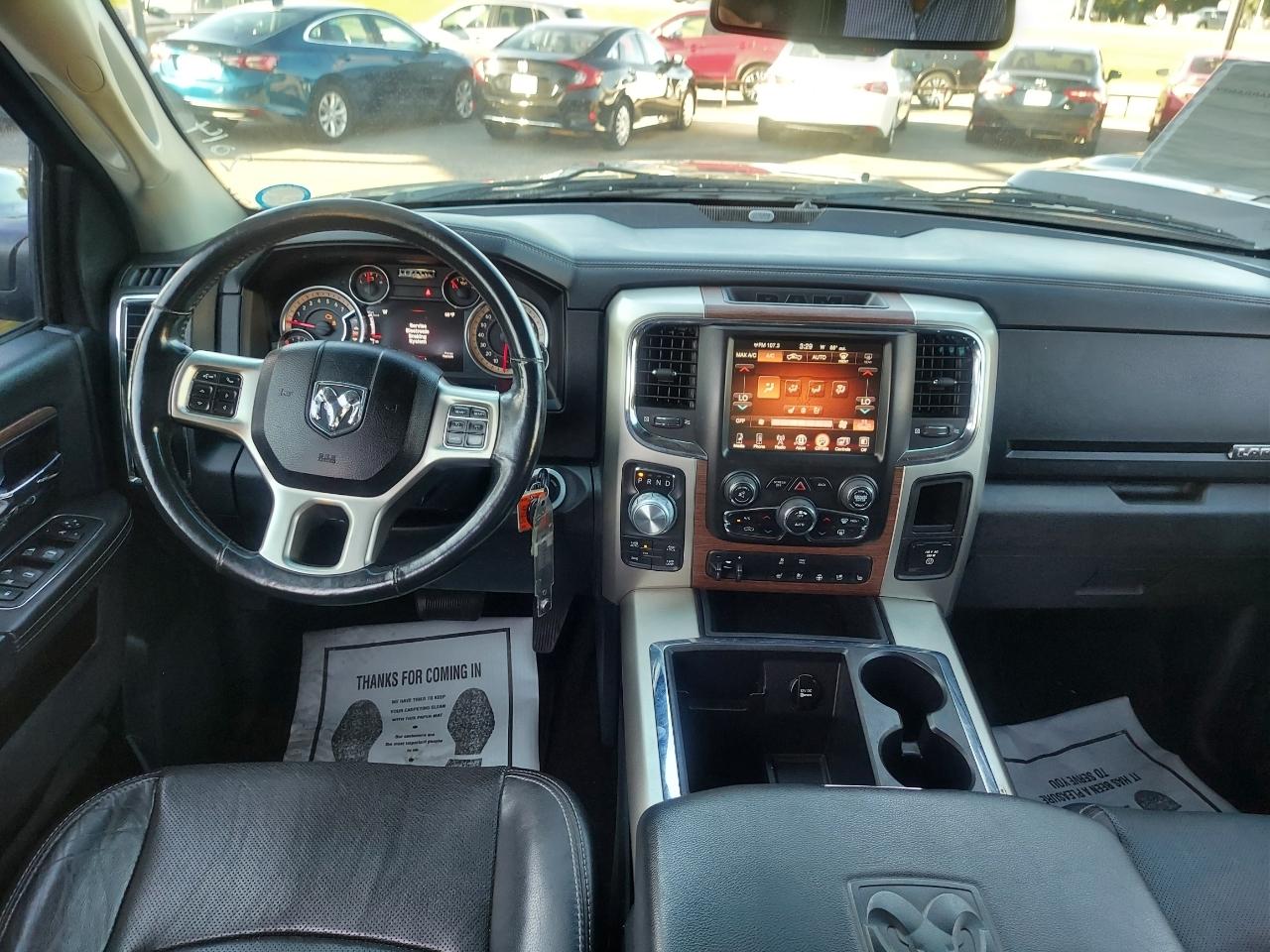 RAM 1500 Laramie Crew Cab SWB 4WD 2014