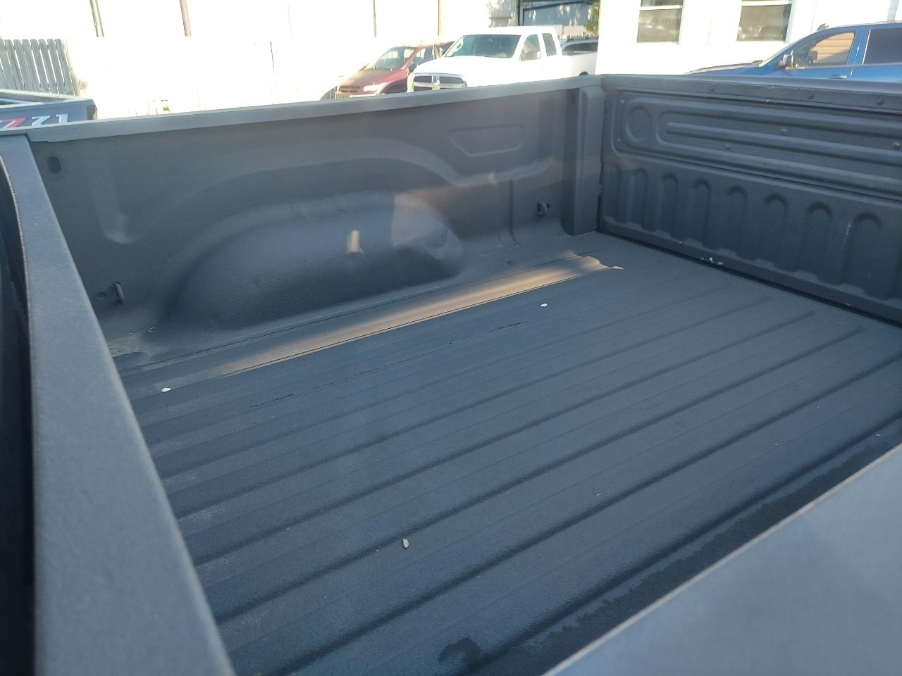 RAM 1500 Laramie Crew Cab SWB 4WD 2014