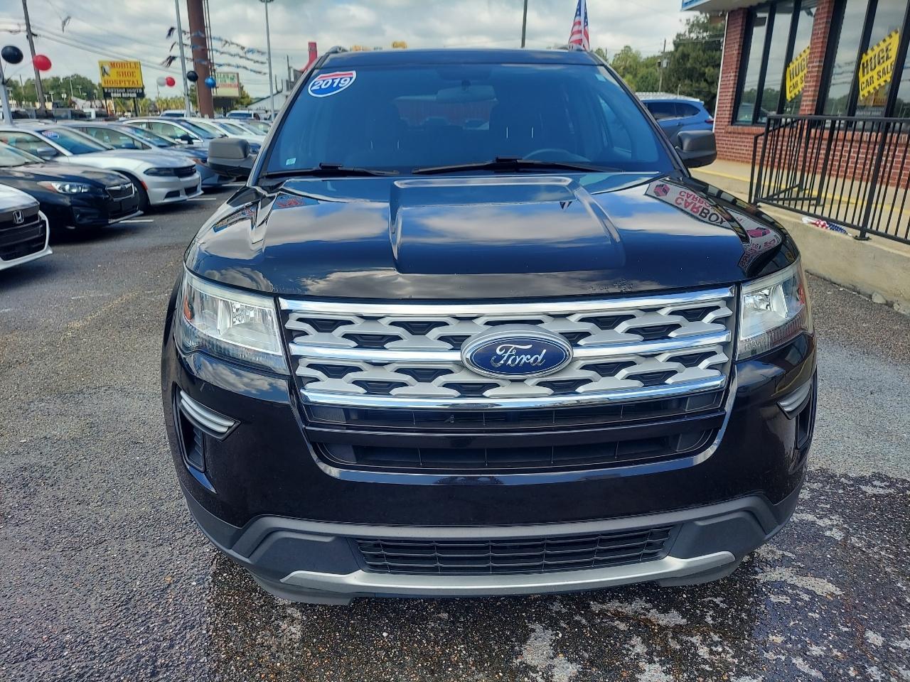 Ford Explorer XLT 4WD 2019