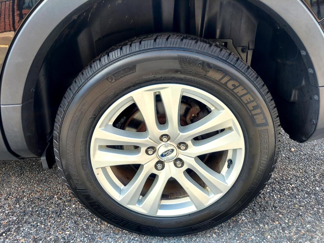 Ford Explorer XLT 4WD 2019