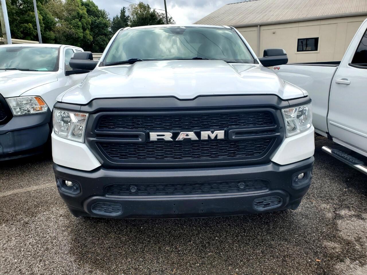 RAM 1500 Tradesman Quad Cab 4WD 2019