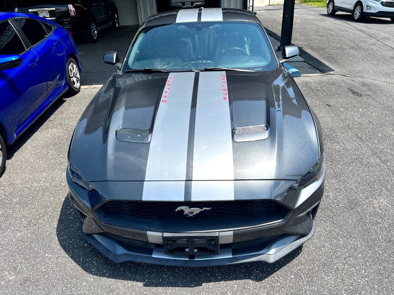 Ford Mustang EcoBoost Coupe 2020