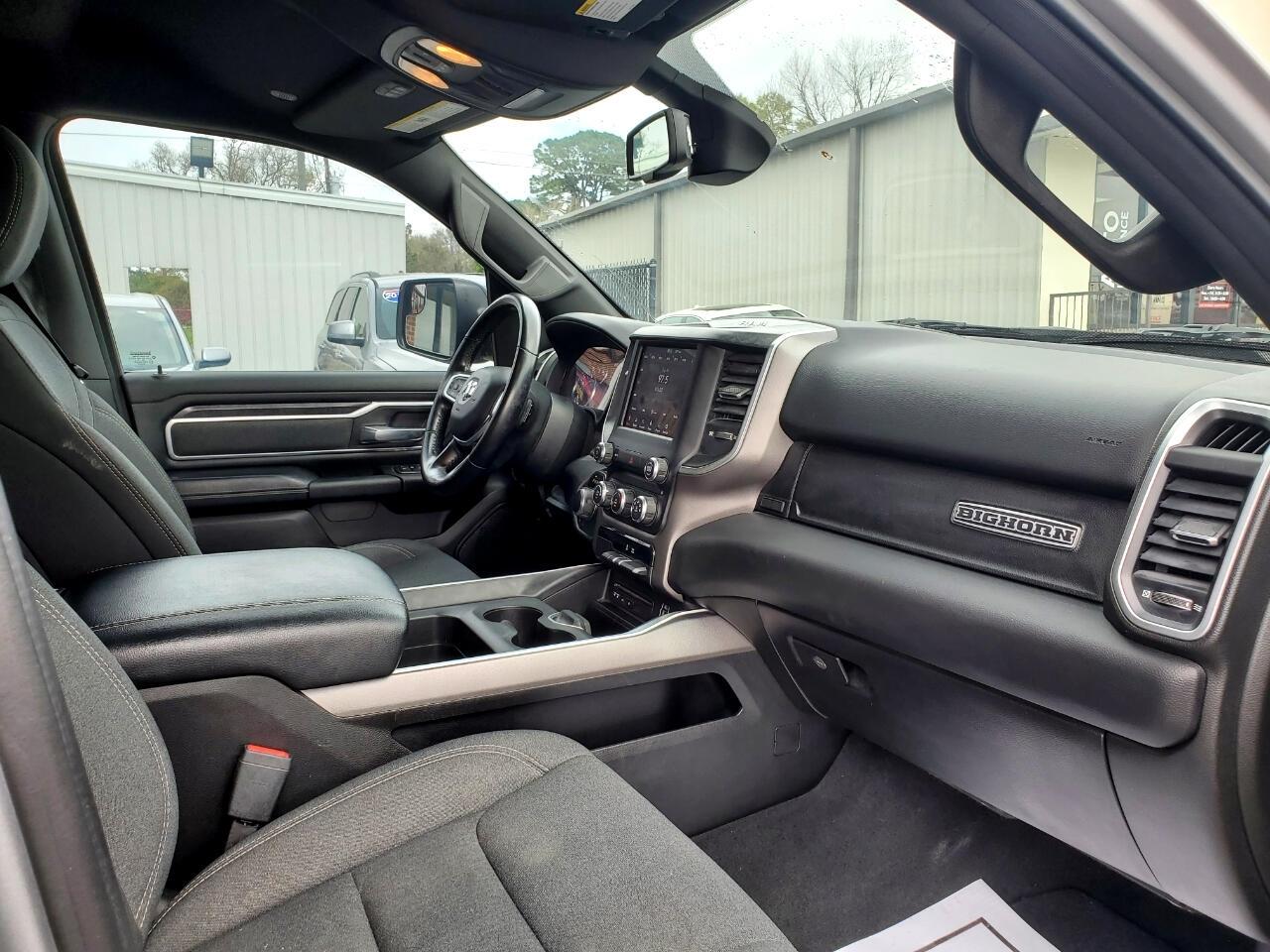 RAM 1500 Big Horn Crew Cab SWB 4WD 2019