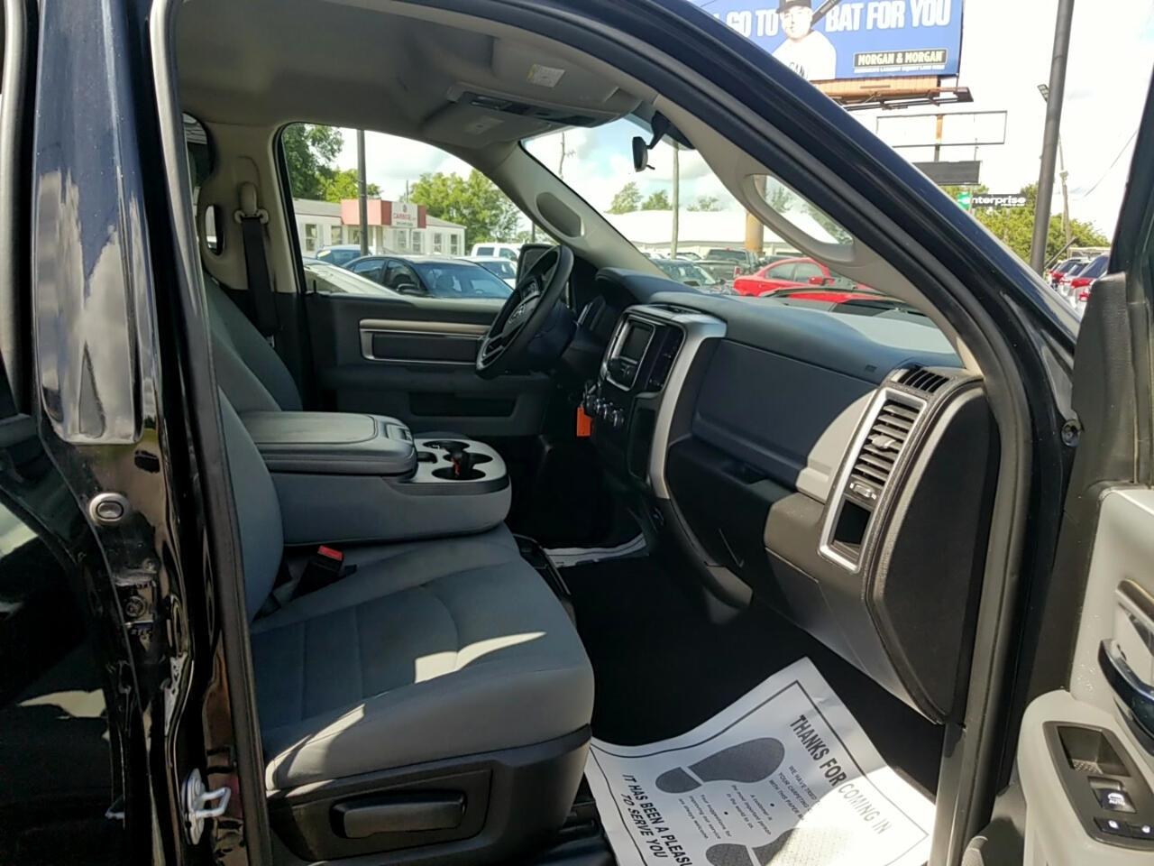RAM 1500 Classic Tradesman Crew Cab LWB 4WD 2020