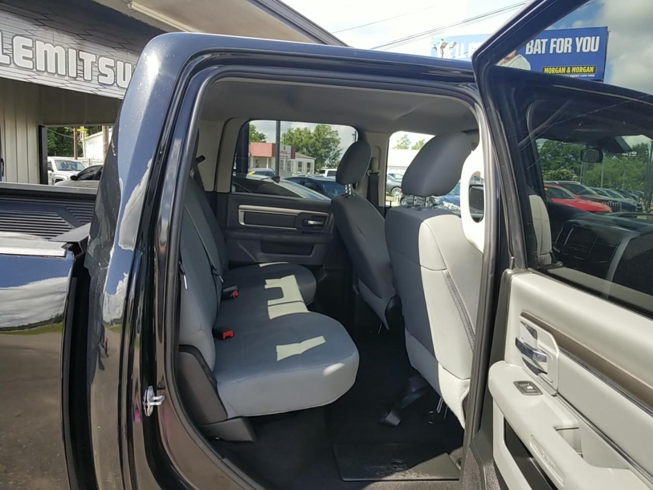 RAM 1500 Classic Tradesman Crew Cab LWB 4WD 2020