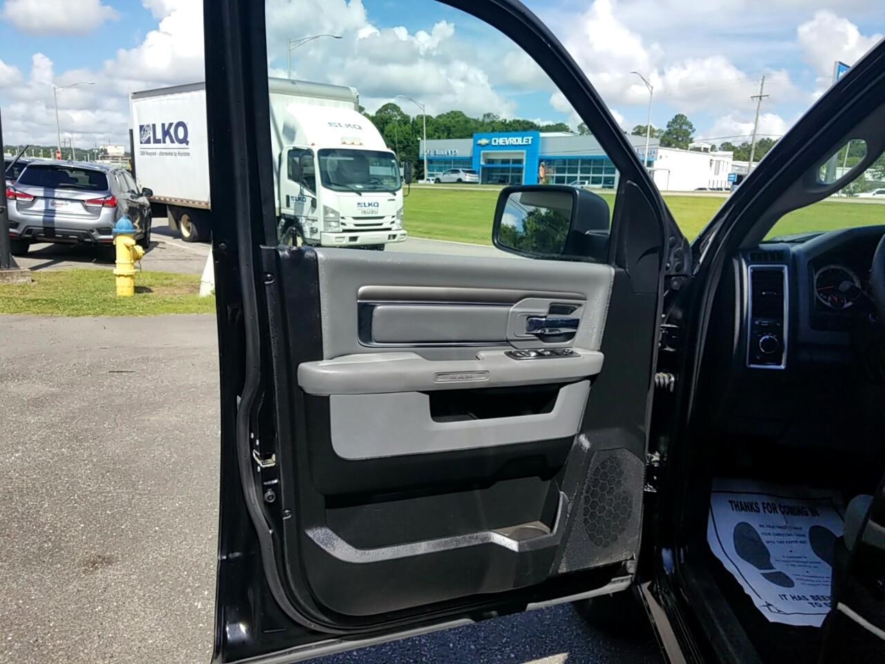 RAM 1500 Classic Tradesman Crew Cab LWB 4WD 2020