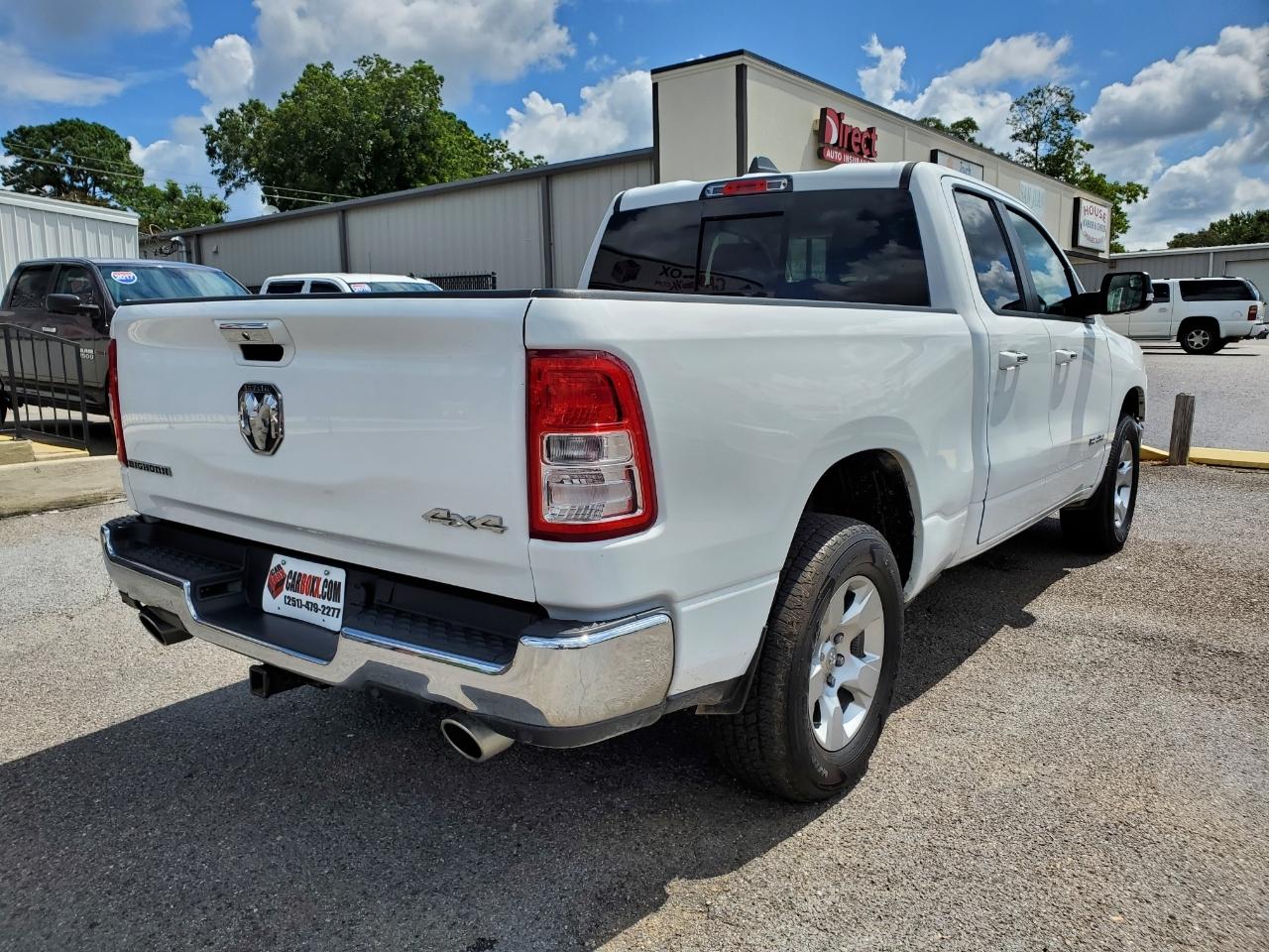 RAM 1500 Big Horn Quad Cab 4WD 2020