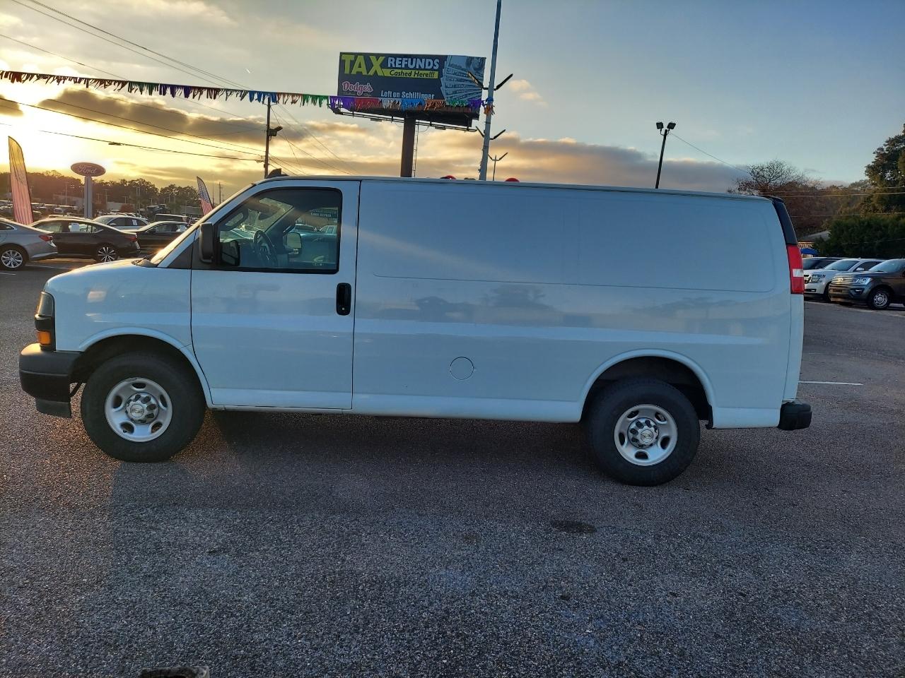 Chevrolet Express 2500 Cargo 2021