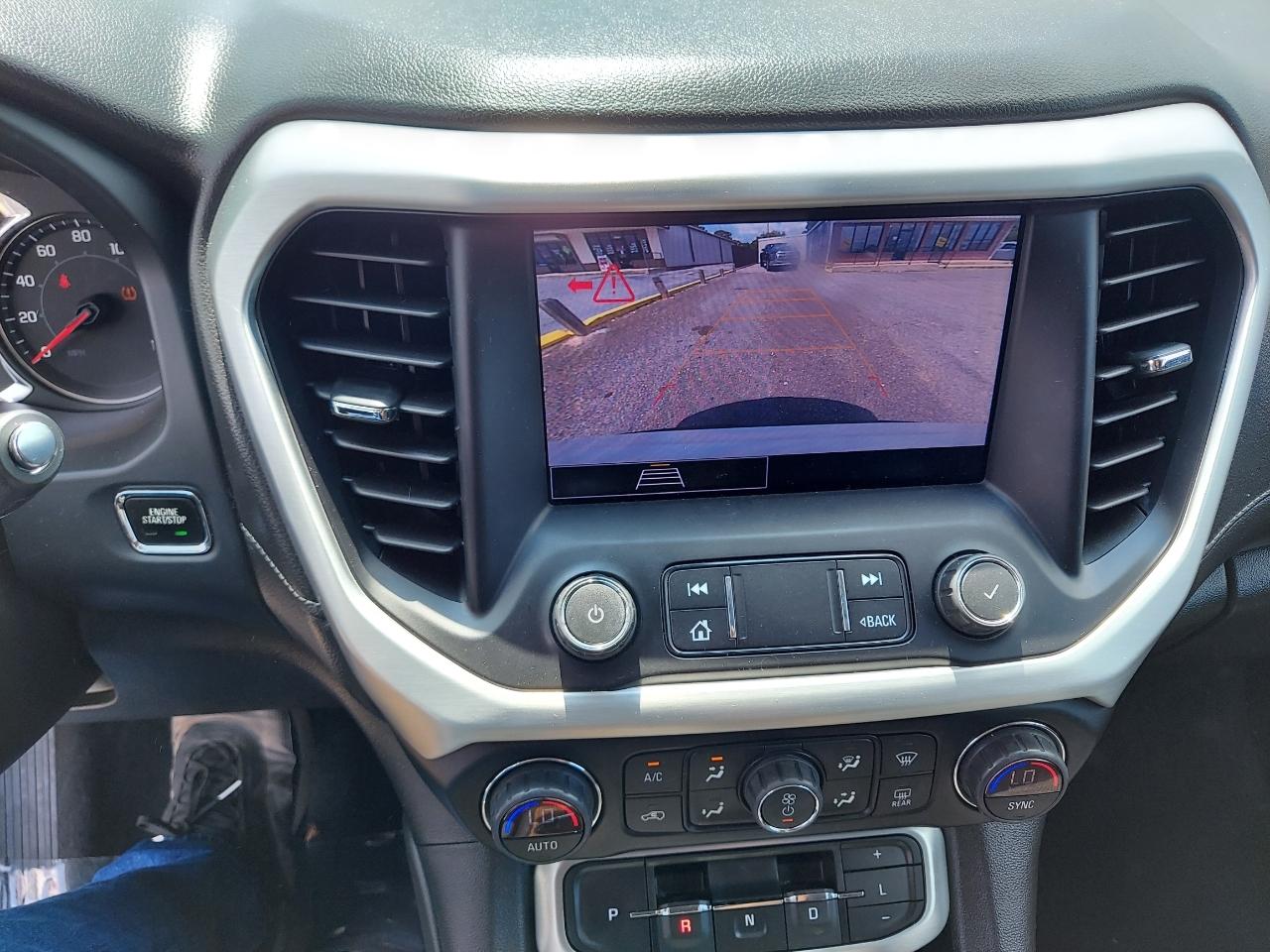 GMC Acadia SLE 2020