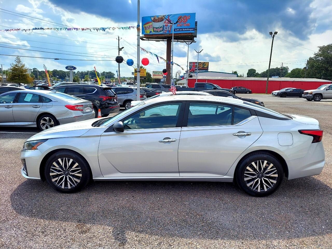 Nissan Altima 2.5 SV 2024