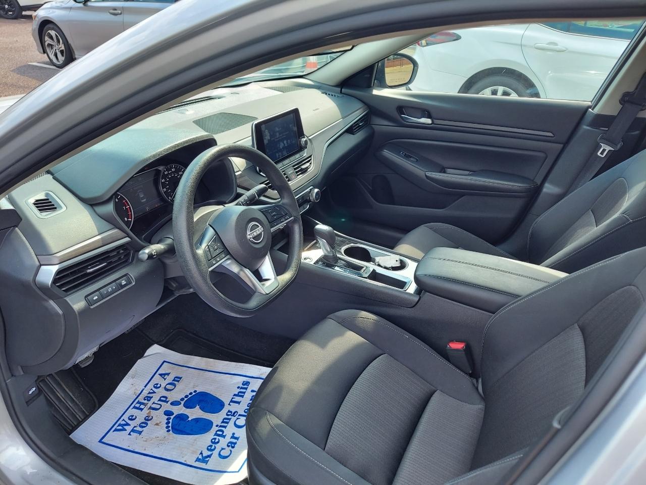 Nissan Altima 2.5 SV 2024