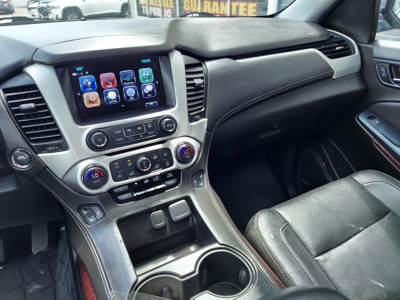 GMC Yukon XL SLT 2WD 2020