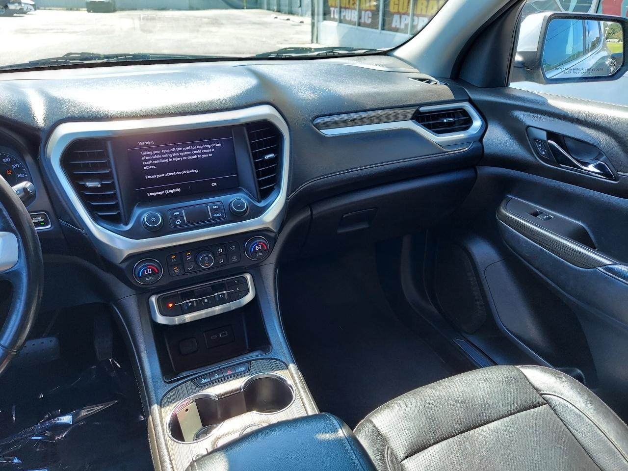 GMC Acadia SLT 2020