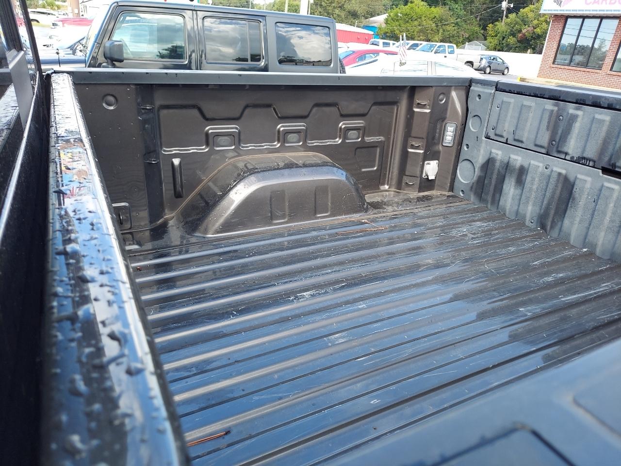GMC Sierra 1500 SLT Crew Cab Long Box 2WD 2020