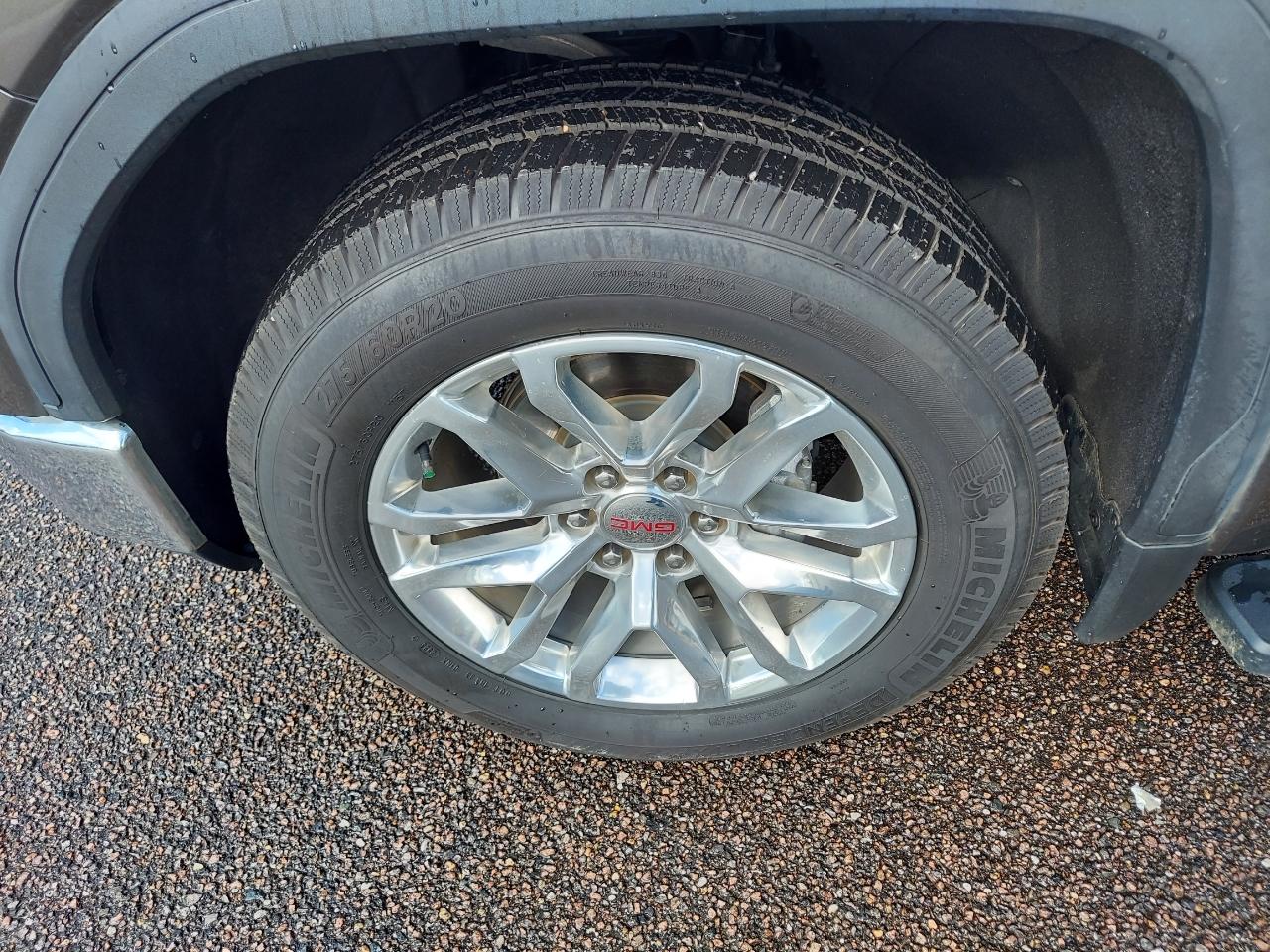 GMC Sierra 1500 SLT Crew Cab Long Box 2WD 2020