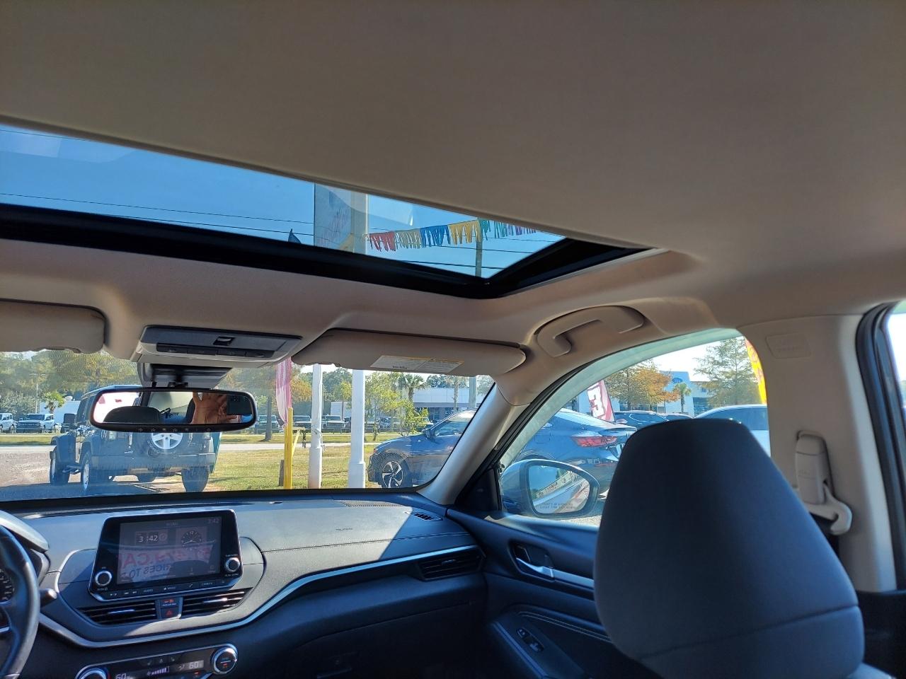 Nissan Altima 2.5 SV 2019