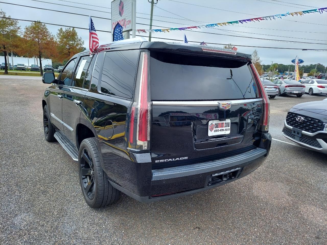 Cadillac Escalade Luxury 2WD 2020