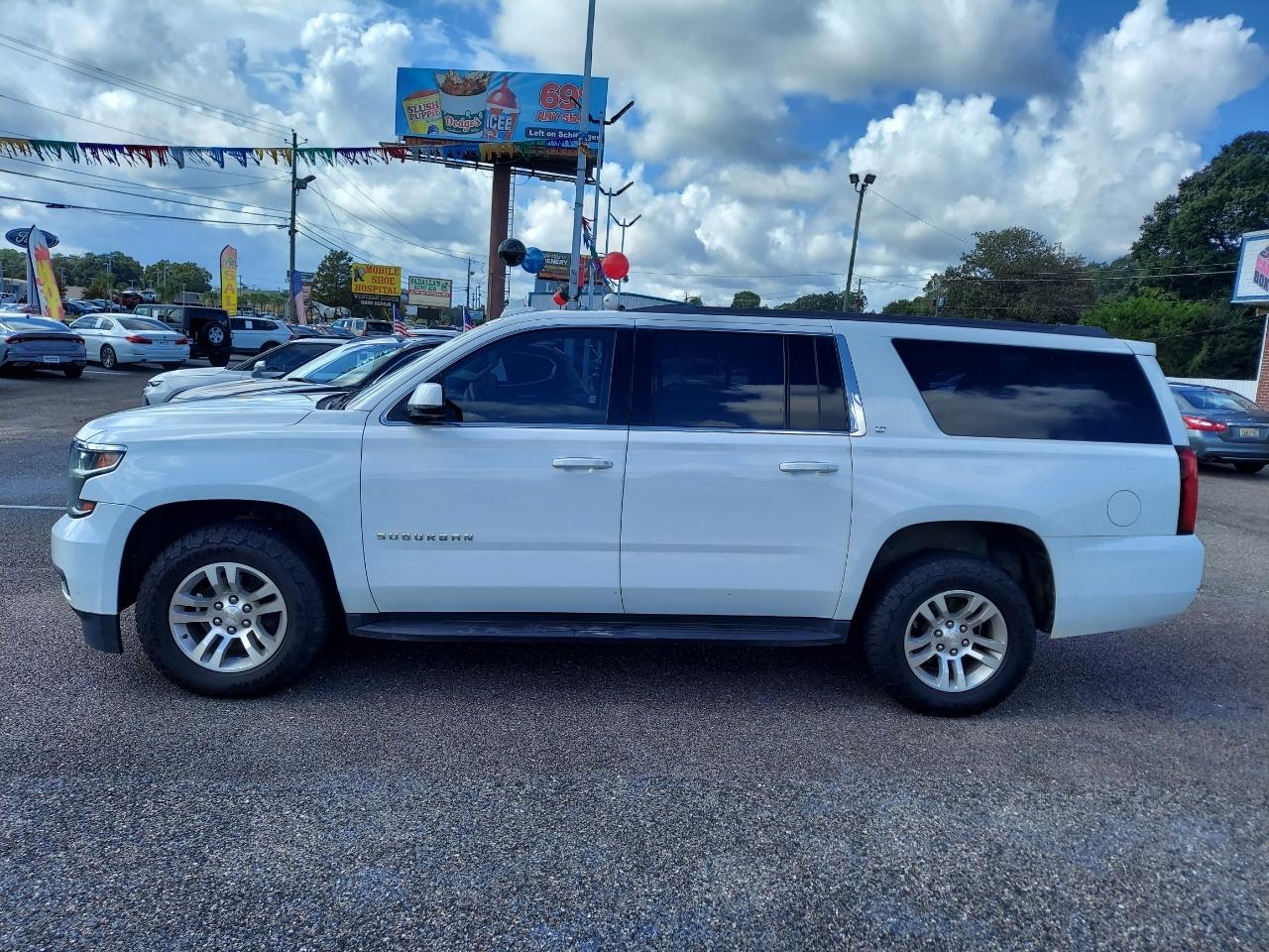 Chevrolet Suburban LT 2WD 2020