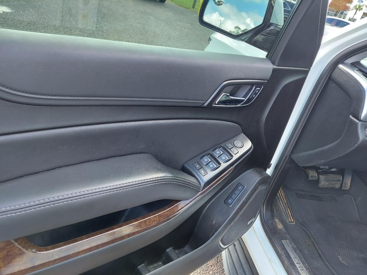 Chevrolet Suburban LT 2WD 2020