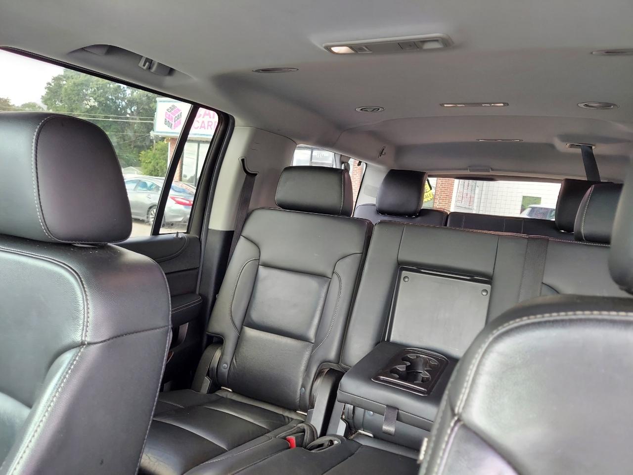 Chevrolet Suburban LT 2WD 2020