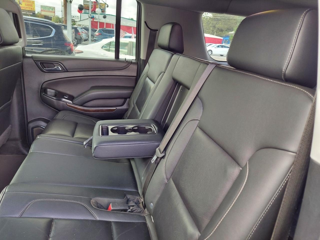 Chevrolet Suburban LT 2WD 2020