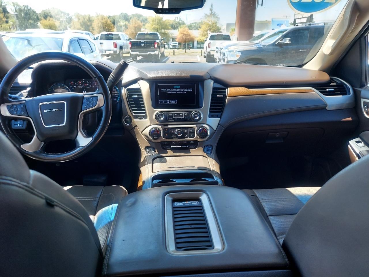 GMC Yukon XL Denali 2WD 2020