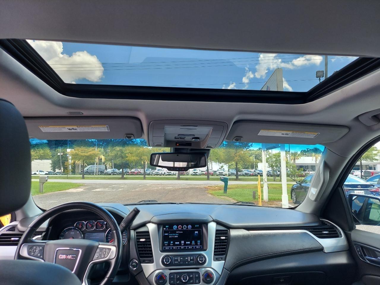 GMC Yukon XL SLT 4WD 2020