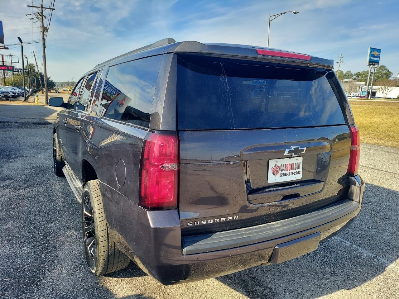 Chevrolet Suburban LT 2WD 2017